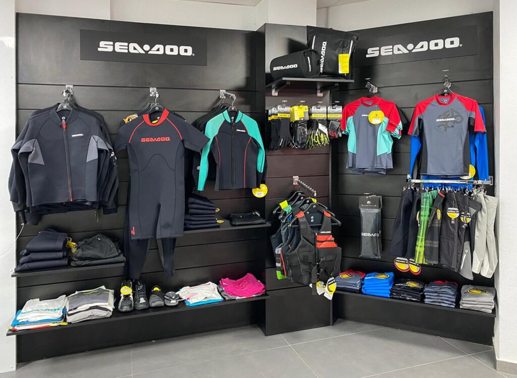 Nuestro sistema retail Wall-System se adapta a cualquier entorno WALL-SYSTEM