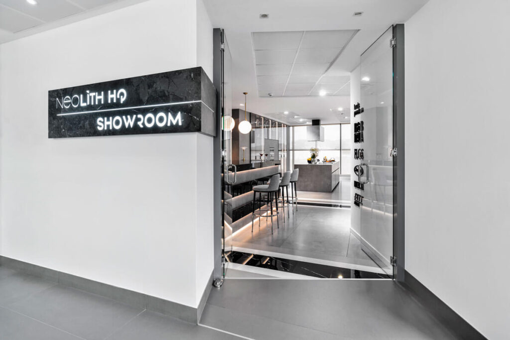 Fustecma colabora en la fabricación de elementos para el nuevo showroom Neolith HQ en Castellón neolith showroom HQ