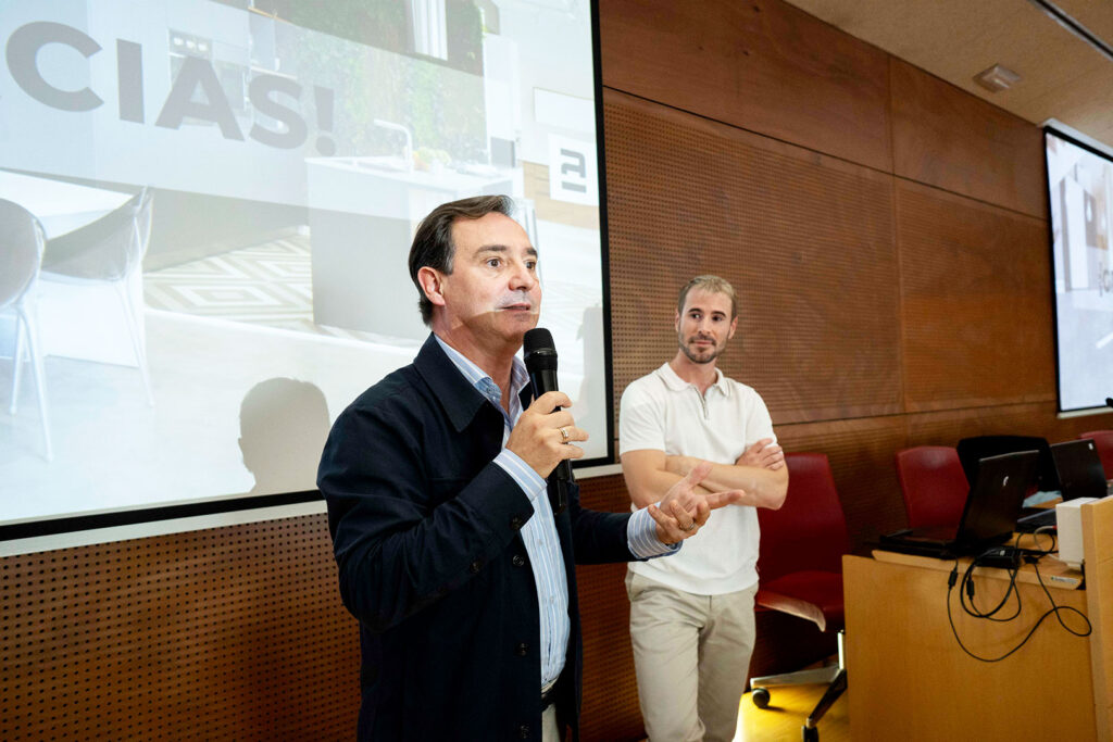 Fustecma Impulsa la Innovación y Sostenibilidad en el Networking Activo de Mallorca Fotos Networking Mallorca Fustecma 12 web