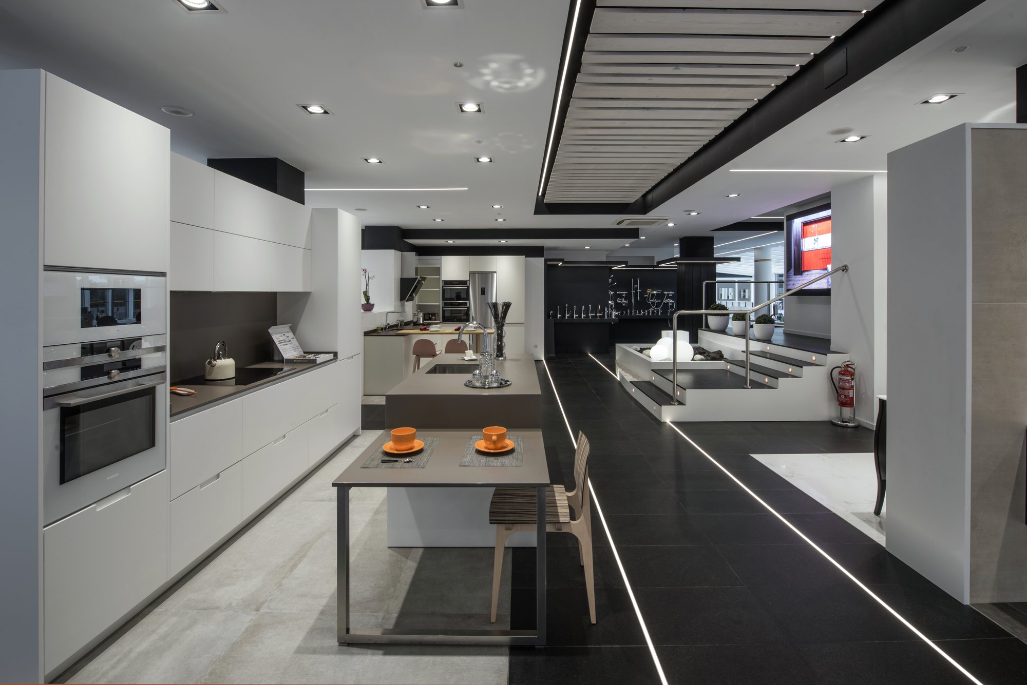 Cocinas y comedor