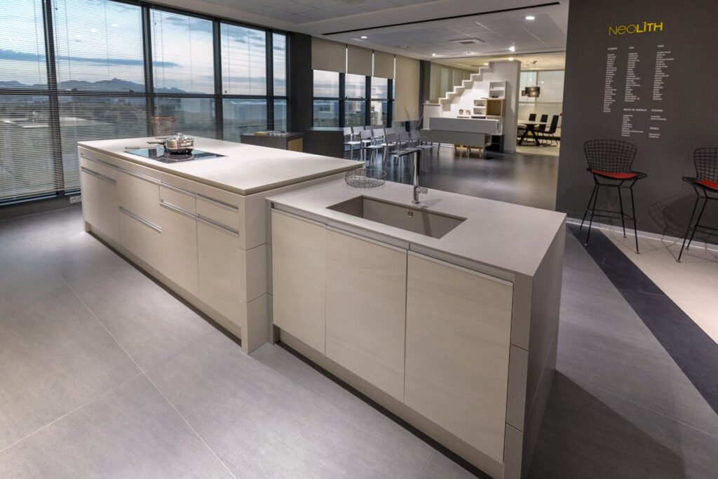 Ambiente de cocina en el showroom de TheSize